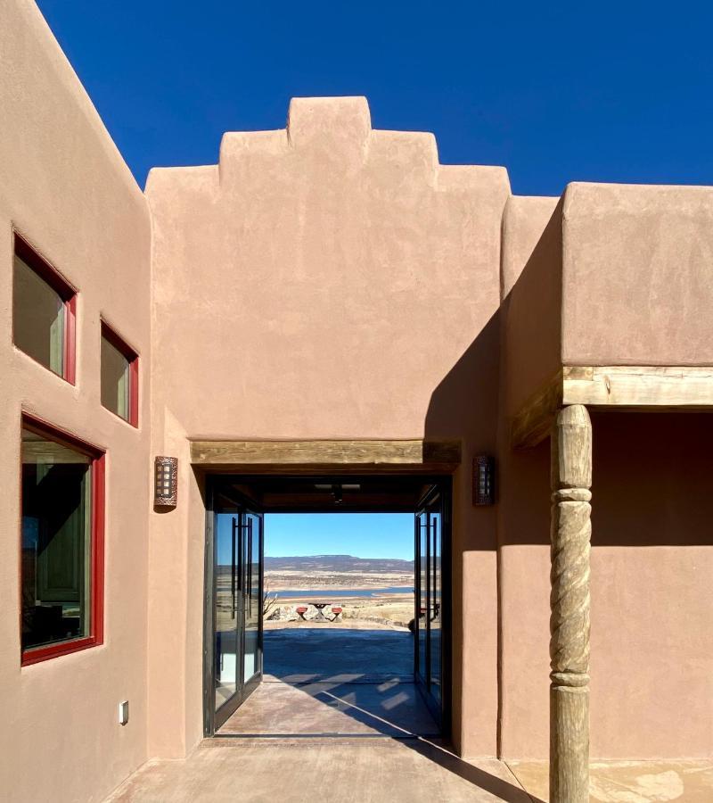 The Grand Hacienda Inn With Breakfast Abiquiu Exterior photo